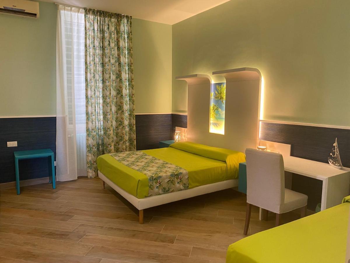 Porto Di Mare B&B Джовинацо Екстериор снимка
