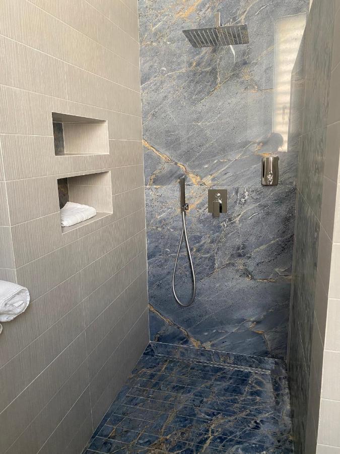 Porto Di Mare B&B Джовинацо Екстериор снимка