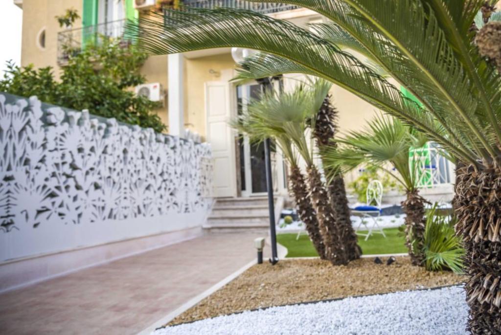 Porto Di Mare B&B Джовинацо Екстериор снимка