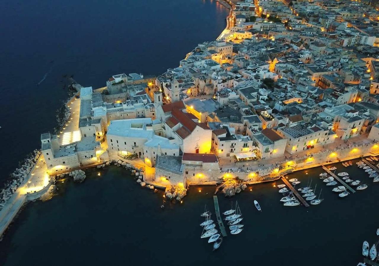 Porto Di Mare B&B Джовинацо Екстериор снимка
